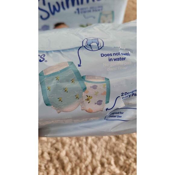 Huggies Little Swimmers Size 3 Swim Diapers NIB (75) Baby Swimwear - Picture 2 of 2
